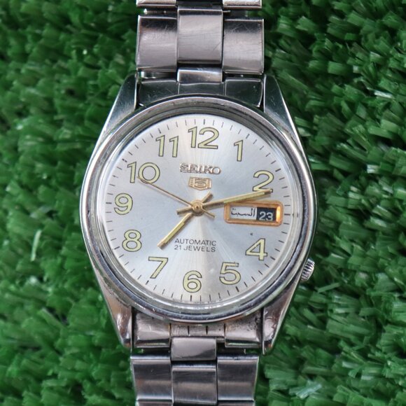 RARE Vintage Seiko 5 Automatic Watch – 21 Jewels - Silver Dial - Picture 4 of 7